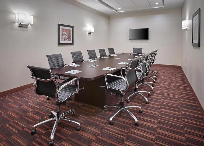 Four Points By Sheraton Sherwood Park