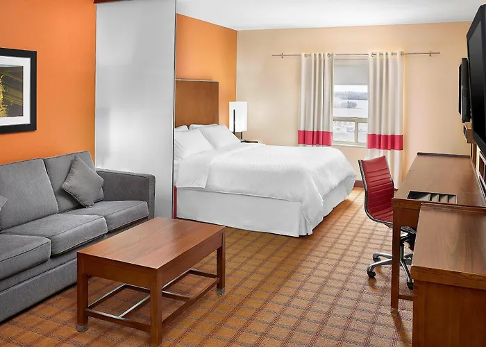 Four Points By Sheraton Edmonton Gateway